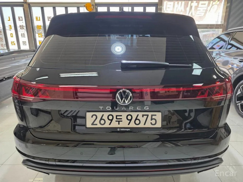 car Volkswagen Touareg id55662 photo #17