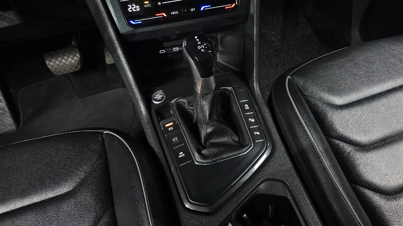 car Volkswagen Tiguan id55663 photo #9