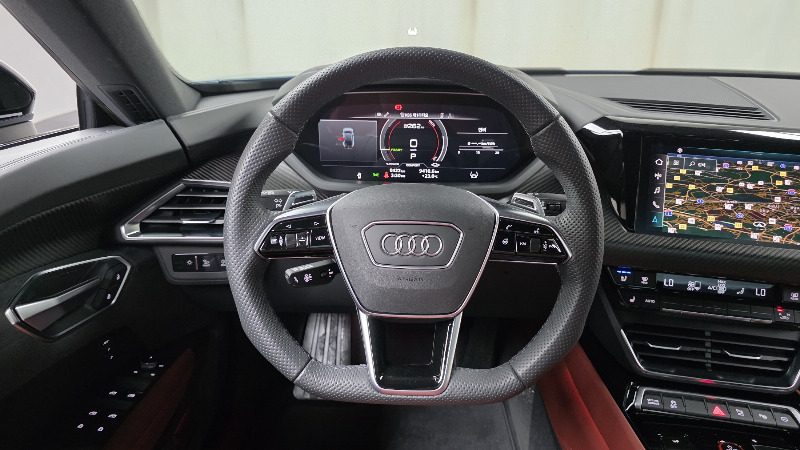 car Audi e-tron GT id55730 photo #14