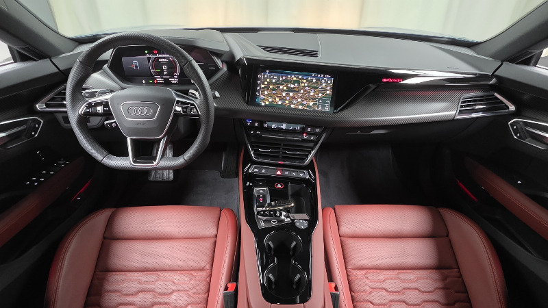 car Audi e-tron GT id55730 photo #7