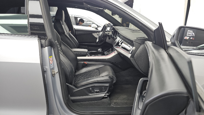 car Audi Q8 id55737 photo #11