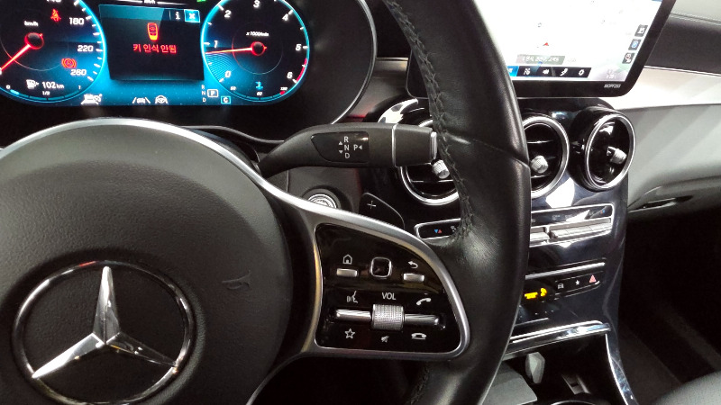 car Mercedes Benz GLC id55747 photo #9