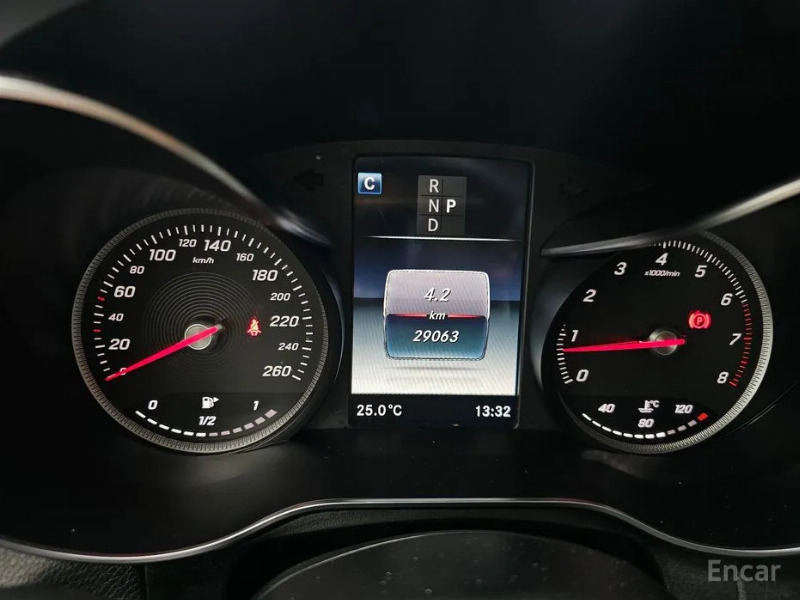 car Mercedes Benz GLC id55752 photo #15