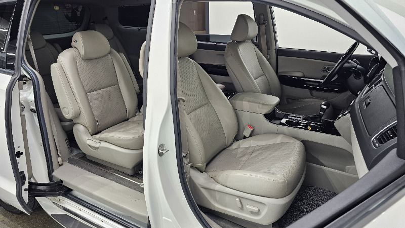 car KIA Carnival id55767 photo #11