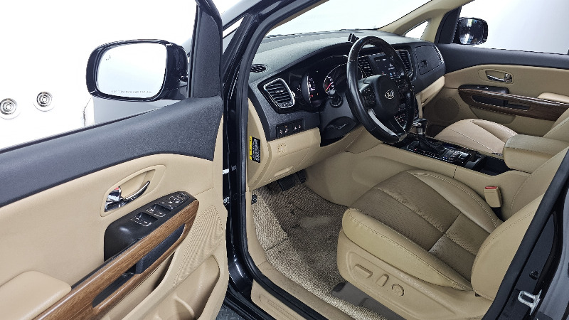 car KIA Carnival id55770 photo #10