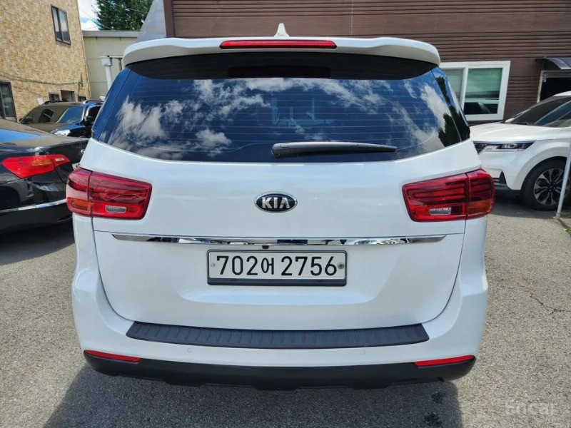 car KIA Carnival id55788 photo #2