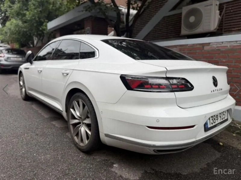car Volkswagen Arteon id55810 photo #3