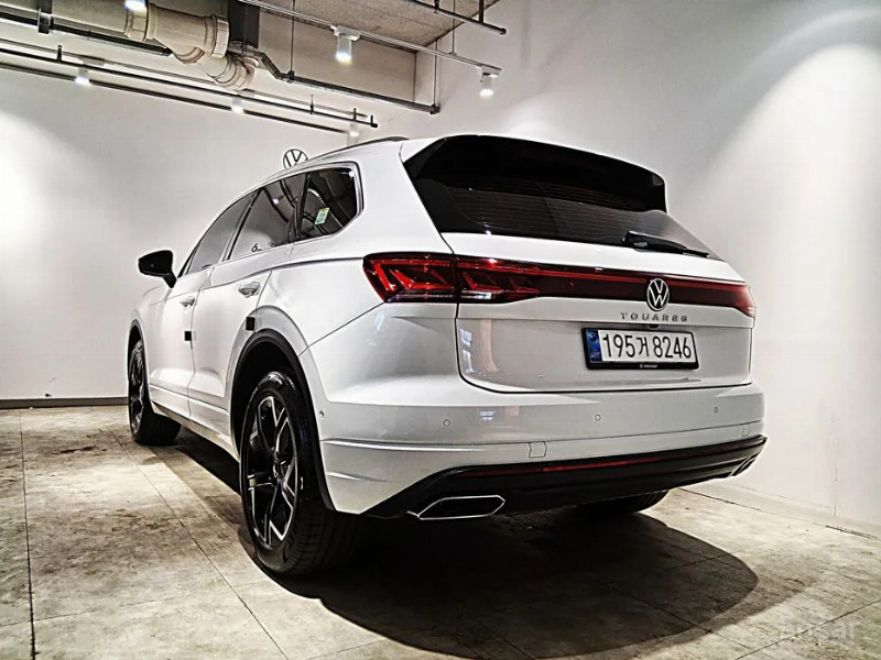 car Volkswagen Touareg id55815 photo #3
