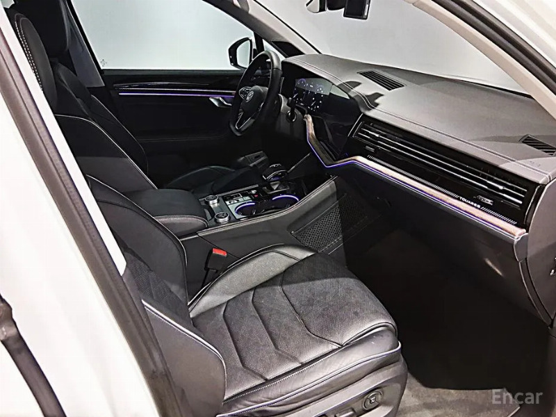 car Volkswagen Touareg id55815 photo #7