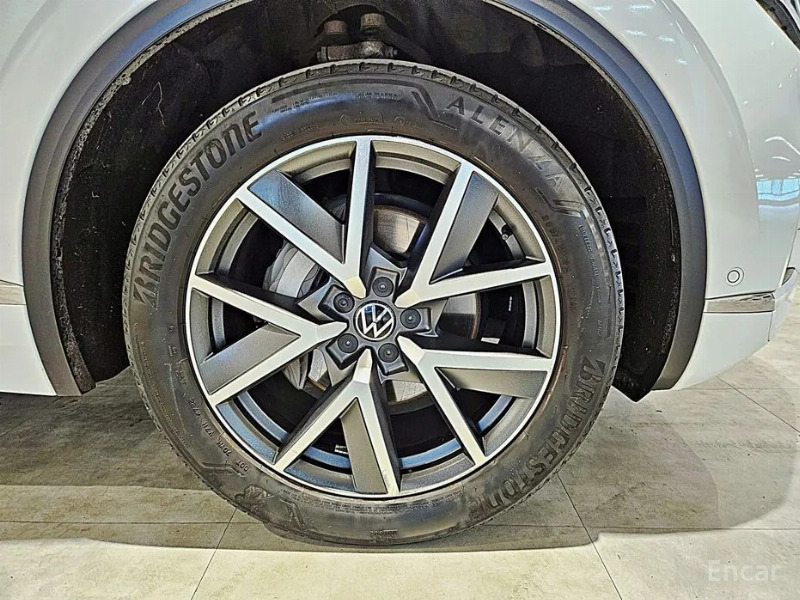 car Volkswagen Touareg id55816 photo #5