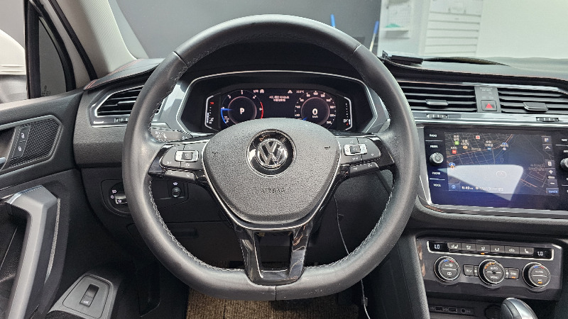 car Volkswagen Tiguan id55828 photo #13