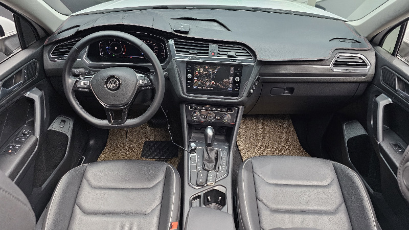 car Volkswagen Tiguan id55828 photo #7
