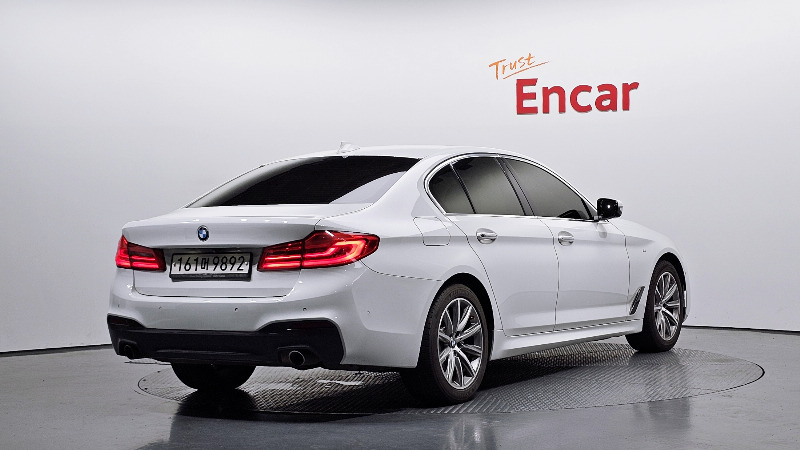 car BMW 5 Series id55842 photo #2