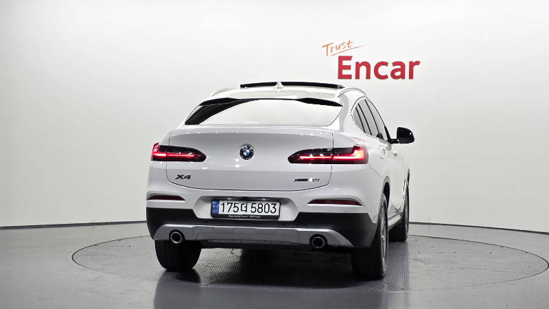 car BMW X4 id55849 photo #4