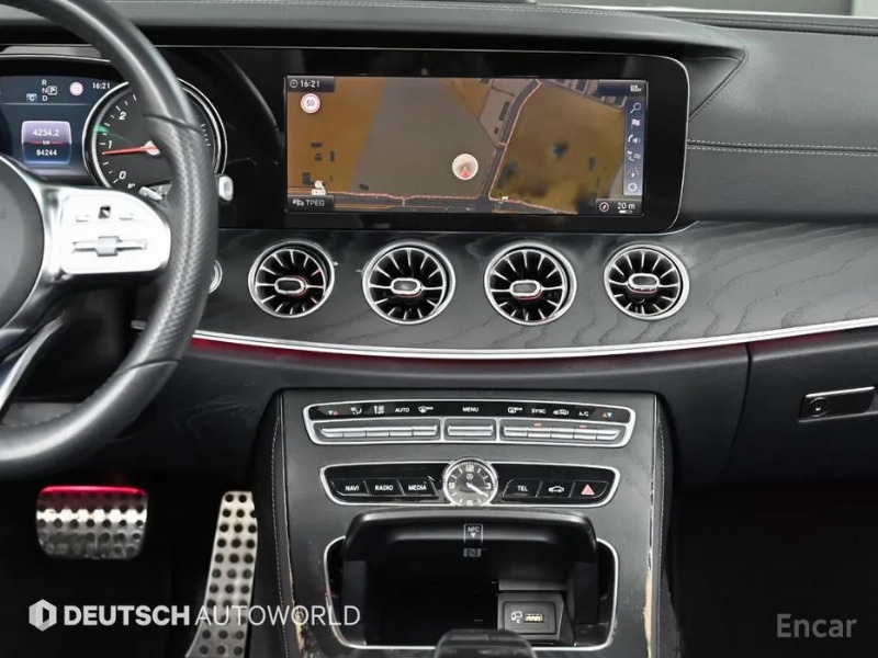 car Mercedes Benz E Class id55901 photo #14