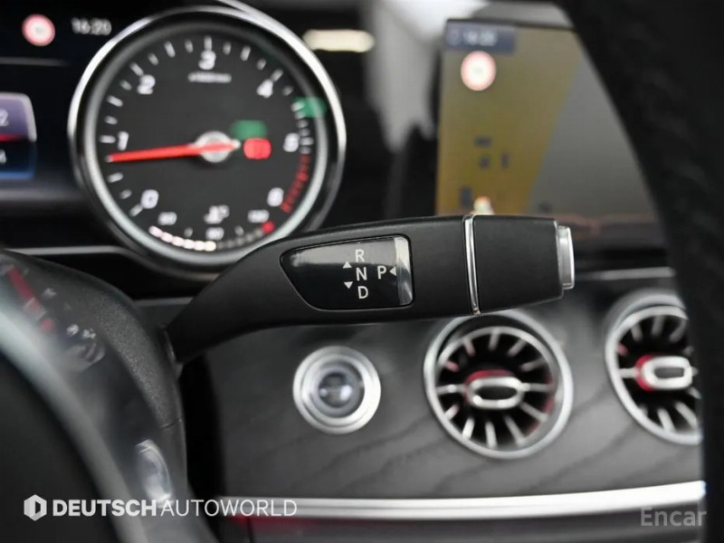 car Mercedes Benz E Class id55901 photo #9