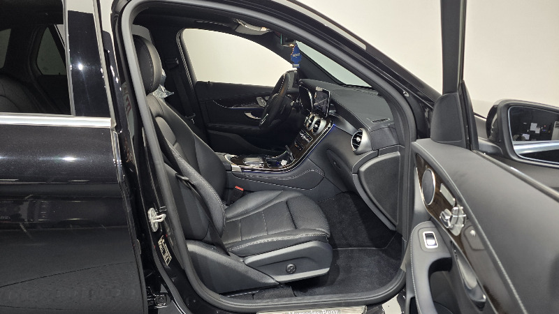 car Mercedes Benz GLC id55906 photo #11