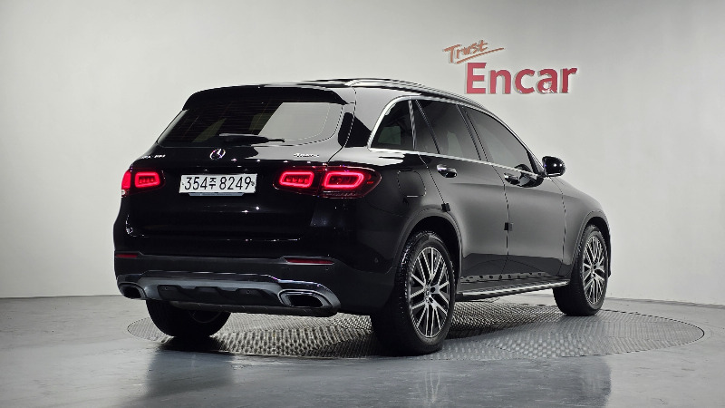 car Mercedes Benz GLC id55906 photo #2