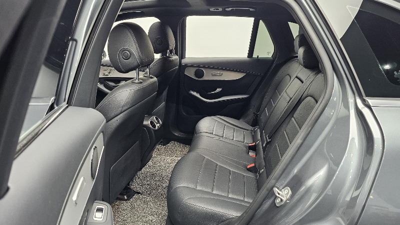 car Mercedes Benz GLC id55909 photo #12
