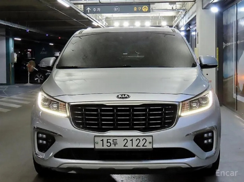 car KIA Carnival id55922 photo #2