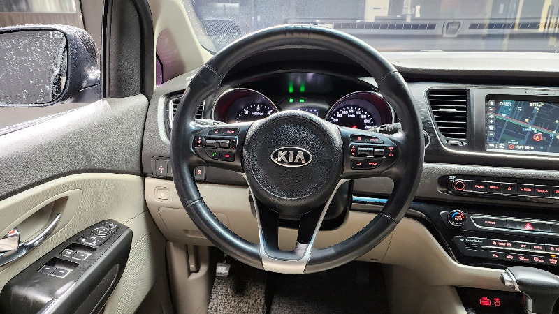 car KIA Carnival id55935 photo #14