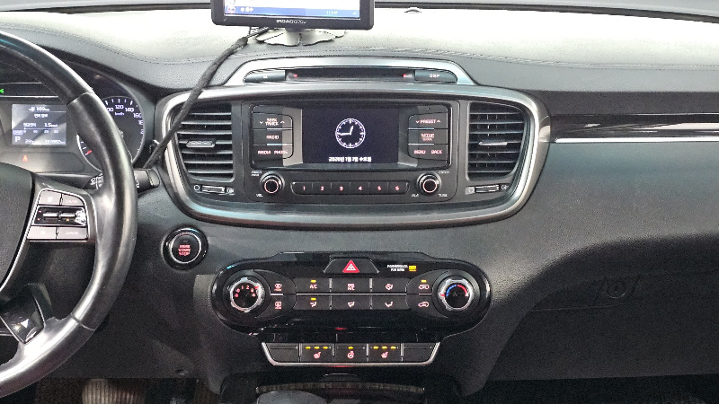 car KIA Sorento id55964 photo #15