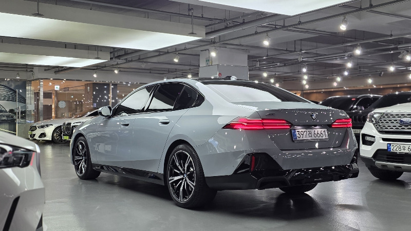 car BMW 5 Series id56029 photo #2