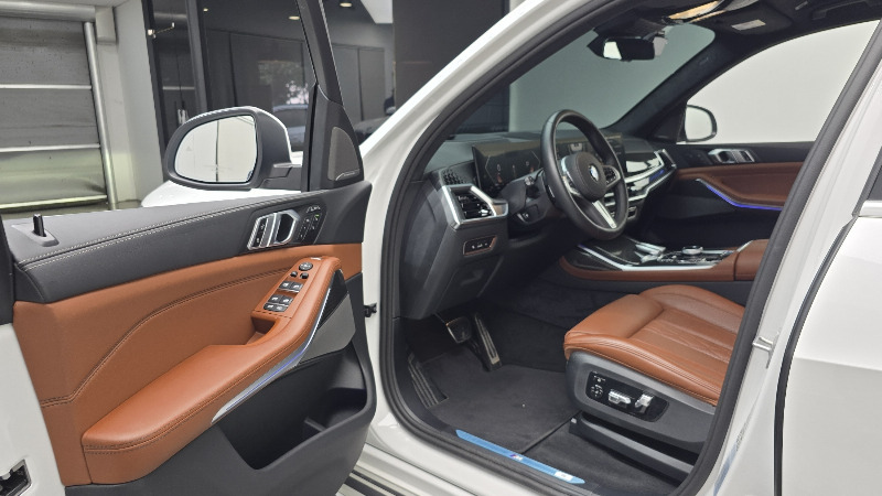 car BMW X7 id56074 photo #10