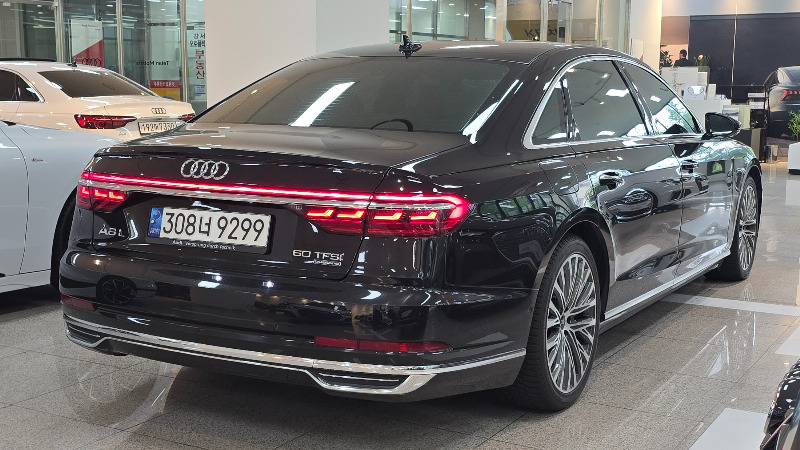 car Audi A8 id56145 photo #2