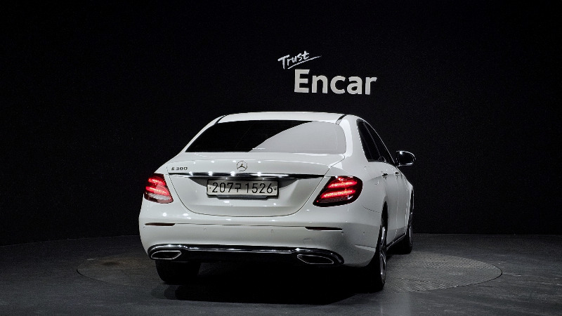 car Mercedes Benz E Class id56154 photo #4