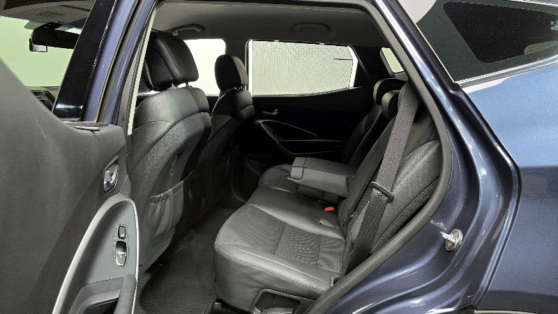 car Hyundai Santa FE id56257 photo #12