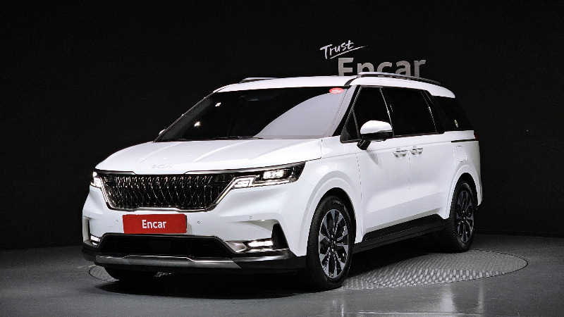 car KIA Carnival id56270 main photo