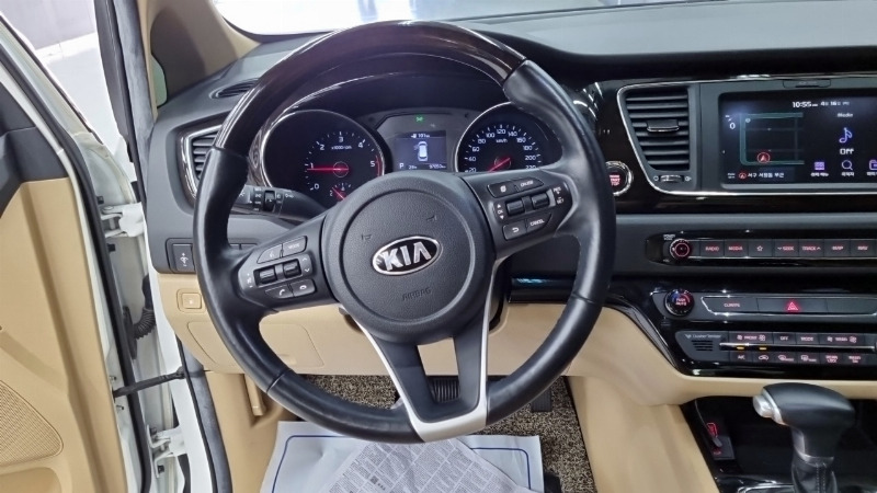 car KIA Carnival id56280 photo #9