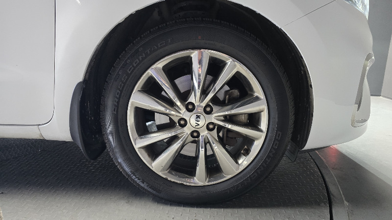 car KIA Carnival id56287 photo #5