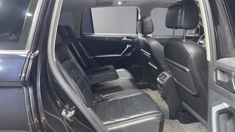 car Volkswagen Tiguan id56314 photo #12