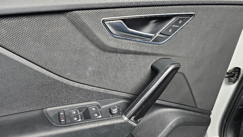 car Audi Q2 id56352 photo #18
