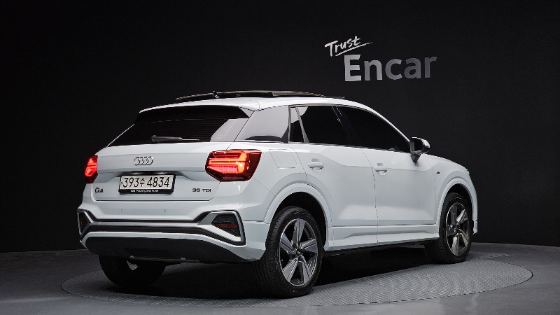 car Audi Q2 id56352 photo #2