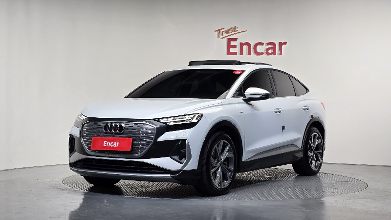 car Audi Q4 e-tron id56358 main photo