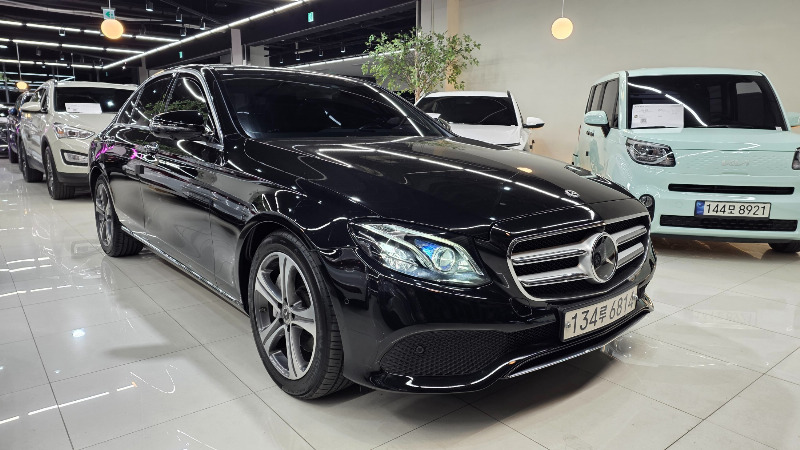 car Mercedes Benz E Class id56366 photo #3