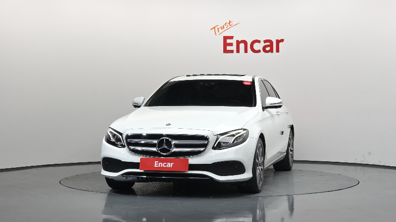 car Mercedes Benz E Class id56367 photo #3