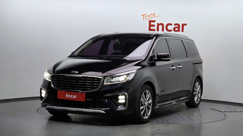 car KIA Carnival id56387 main photo
