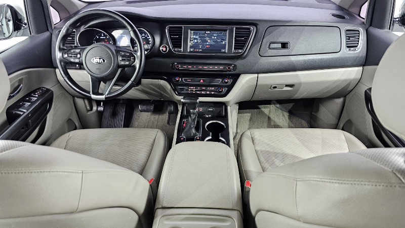 car KIA Carnival id56397 photo #7