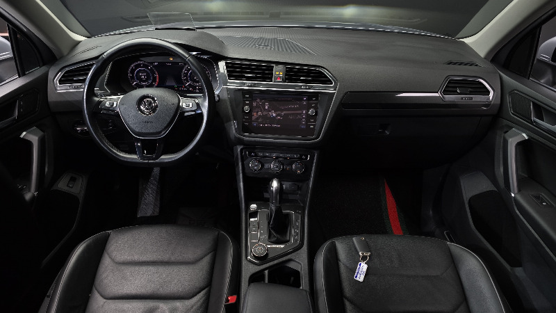 car Volkswagen Tiguan id56433 photo #7