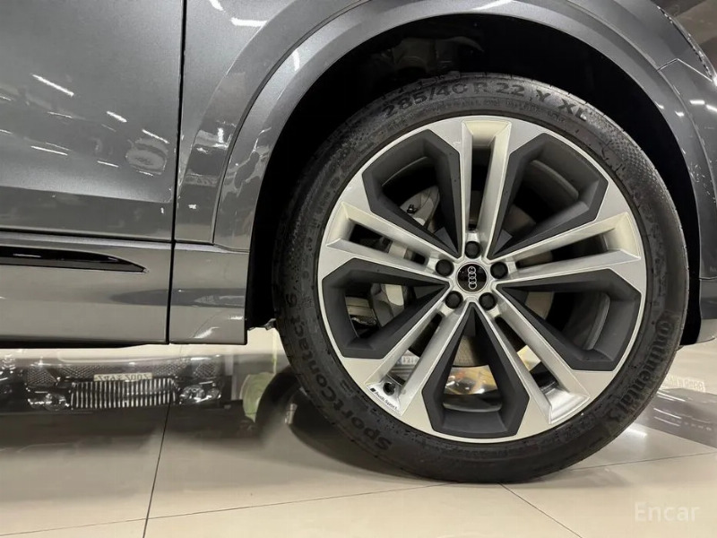car Audi Q8 id56488 photo #3
