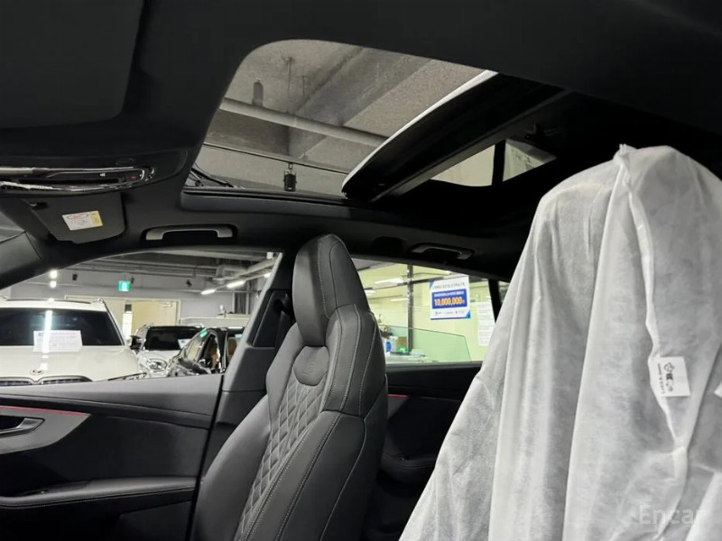 car Audi Q8 id56488 photo #5