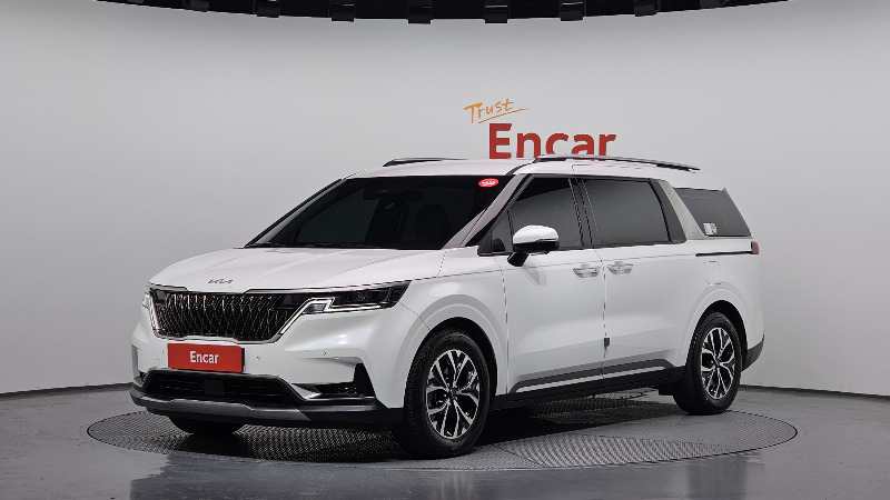 car KIA Carnival id56513 main photo