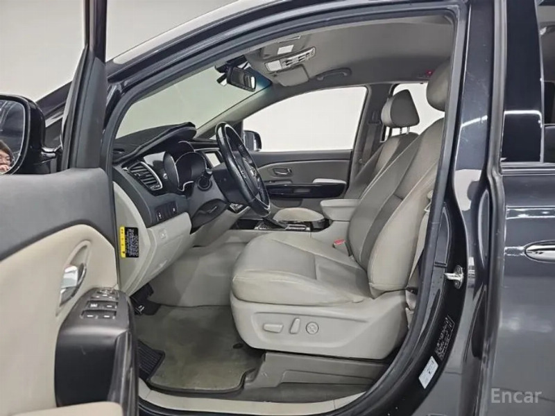 car KIA Carnival id56518 photo #16