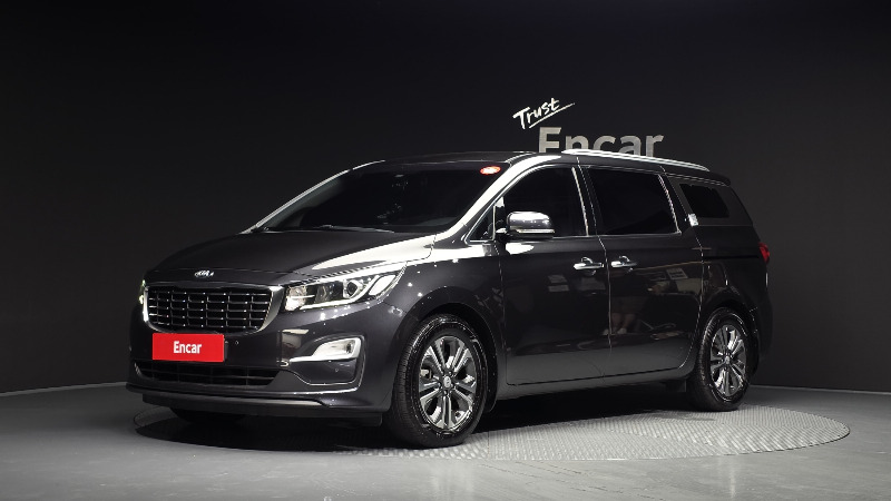 car KIA Carnival id56571 main photo