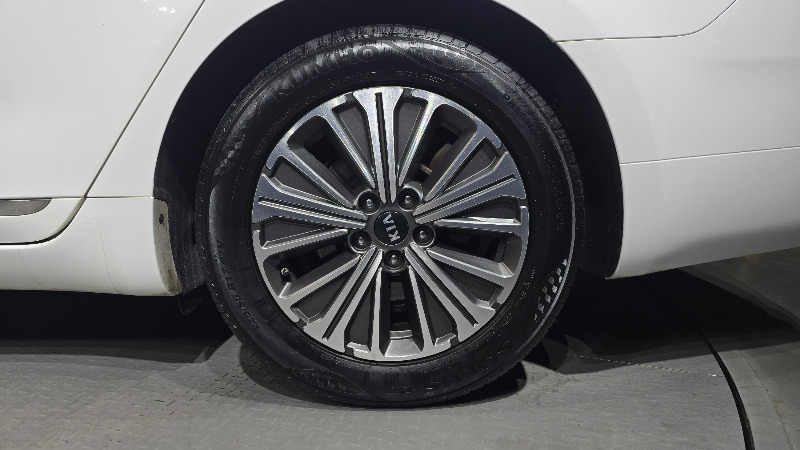 car KIA K7 id56595 photo #5