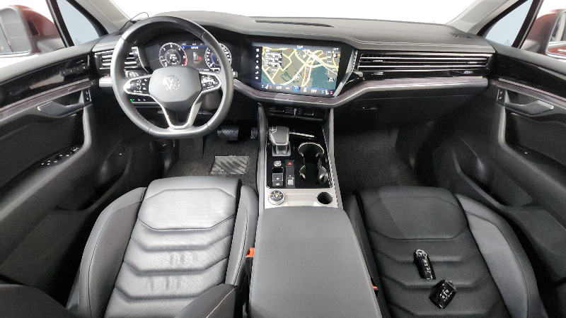 car Volkswagen Touareg id56625 photo #7